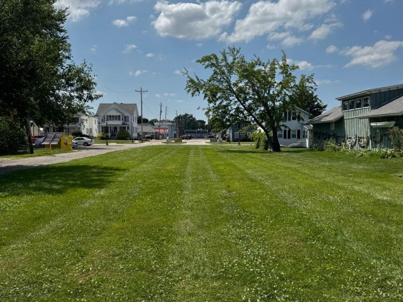 213 Jefferson Street, Port Clinton, OH 43452 Photo 2