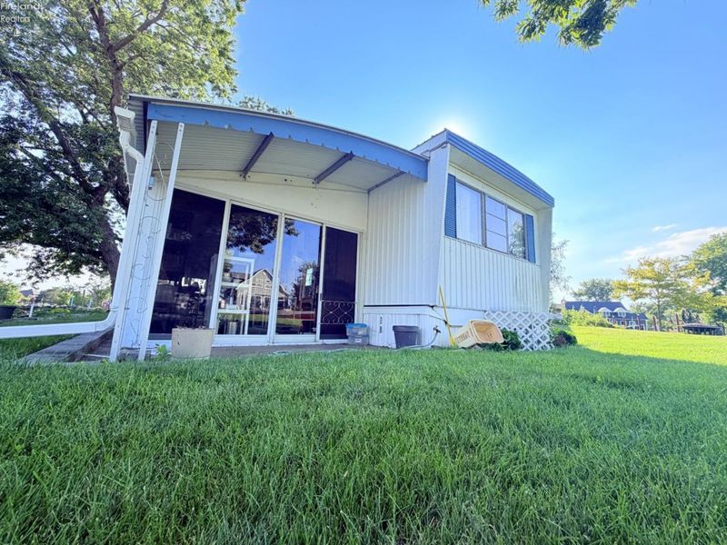 4799 E Marina Avenue, Port Clinton, OH 43452 Photo 5