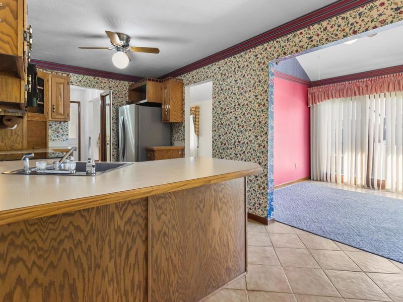 838 Bellaire Drive, Bellevue, OH 44811 Photo 15