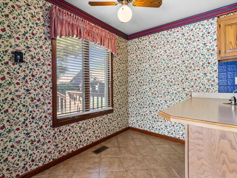 838 Bellaire Drive, Bellevue, OH 44811 Photo 18