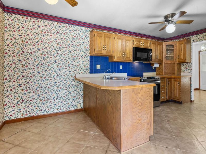 838 Bellaire Drive, Bellevue, OH 44811 Photo 19