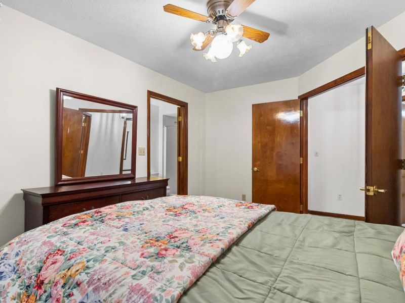 838 Bellaire Drive, Bellevue, OH 44811 Photo 30