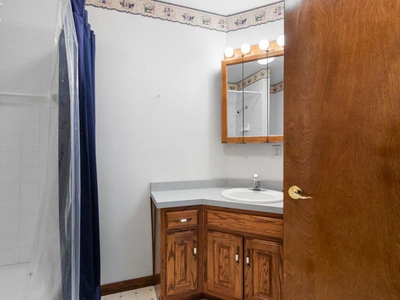 838 Bellaire Drive, Bellevue, OH 44811 Photo 43