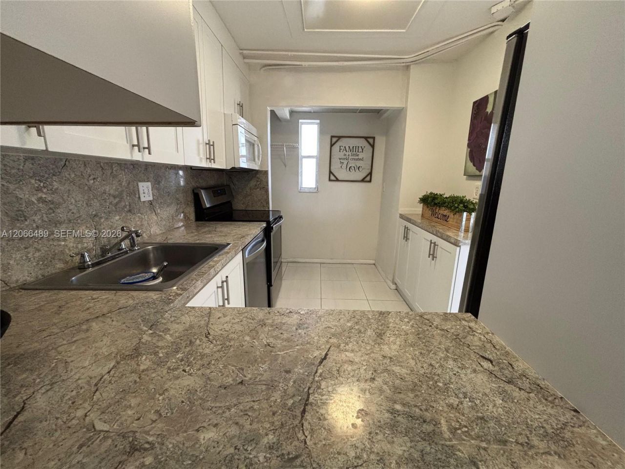 8060 Fairview Dr , Unit 101, Tamarac, FL 33321 Photo