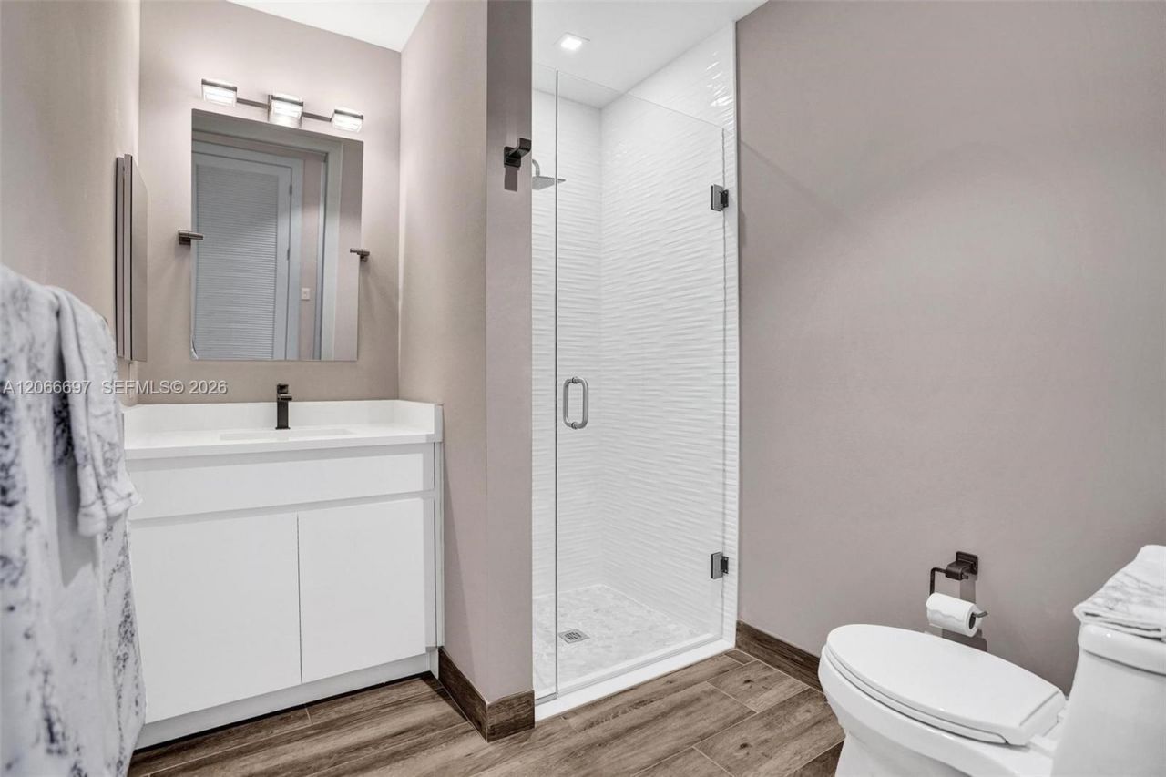 41 SW Seminole St, Unit #3-10, Stuart, FL 34994 Photo
