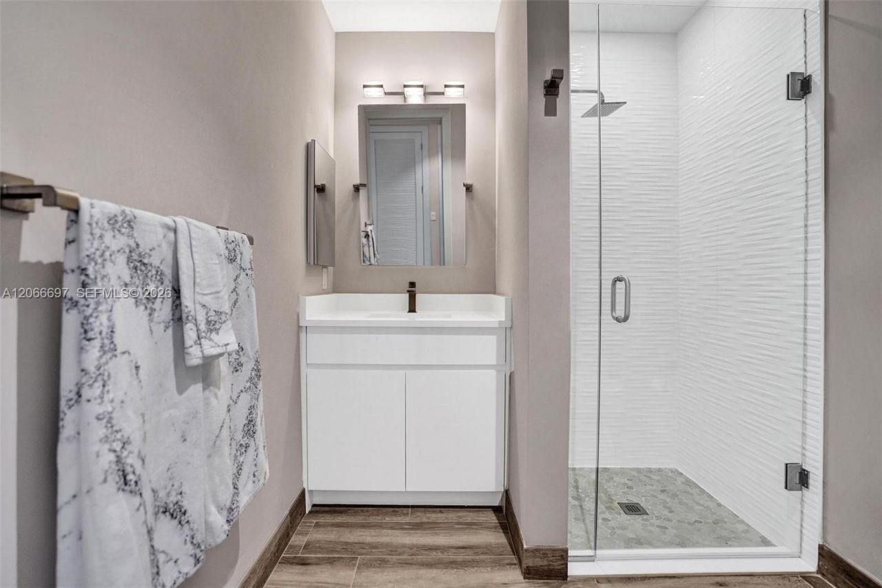 41 SW Seminole St, Unit #3-10, Stuart, FL 34994 Photo