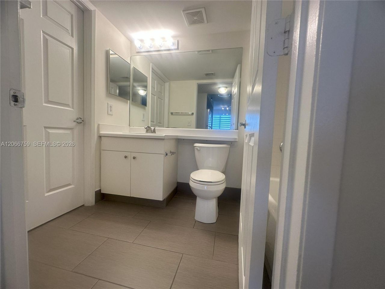 2640 S University Dr, Unit 118, Davie, FL 33328 Photo