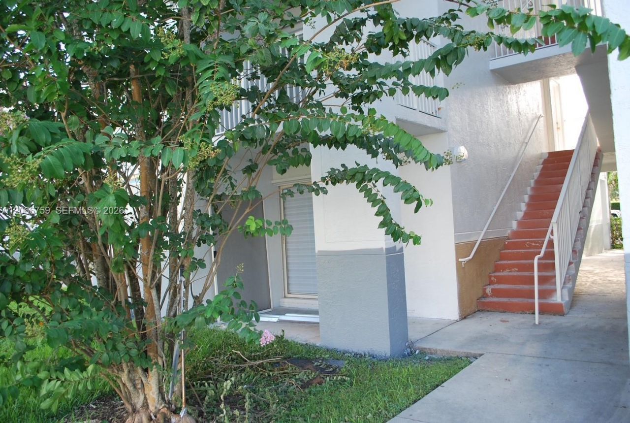 2640 S University Dr, Unit 118, Davie, FL 33328 Photo