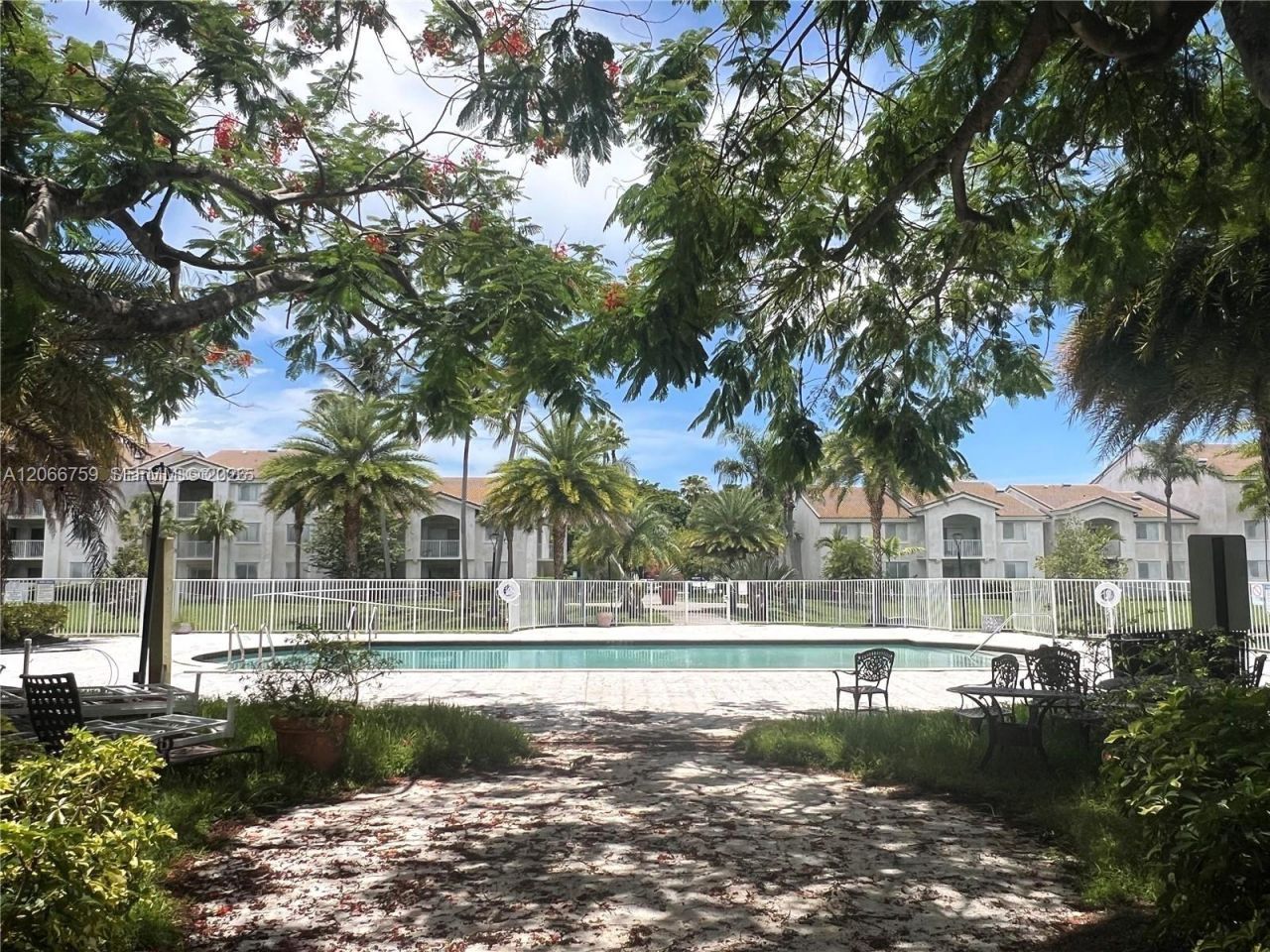 2640 S University Dr, Unit 118, Davie, FL 33328 Photo