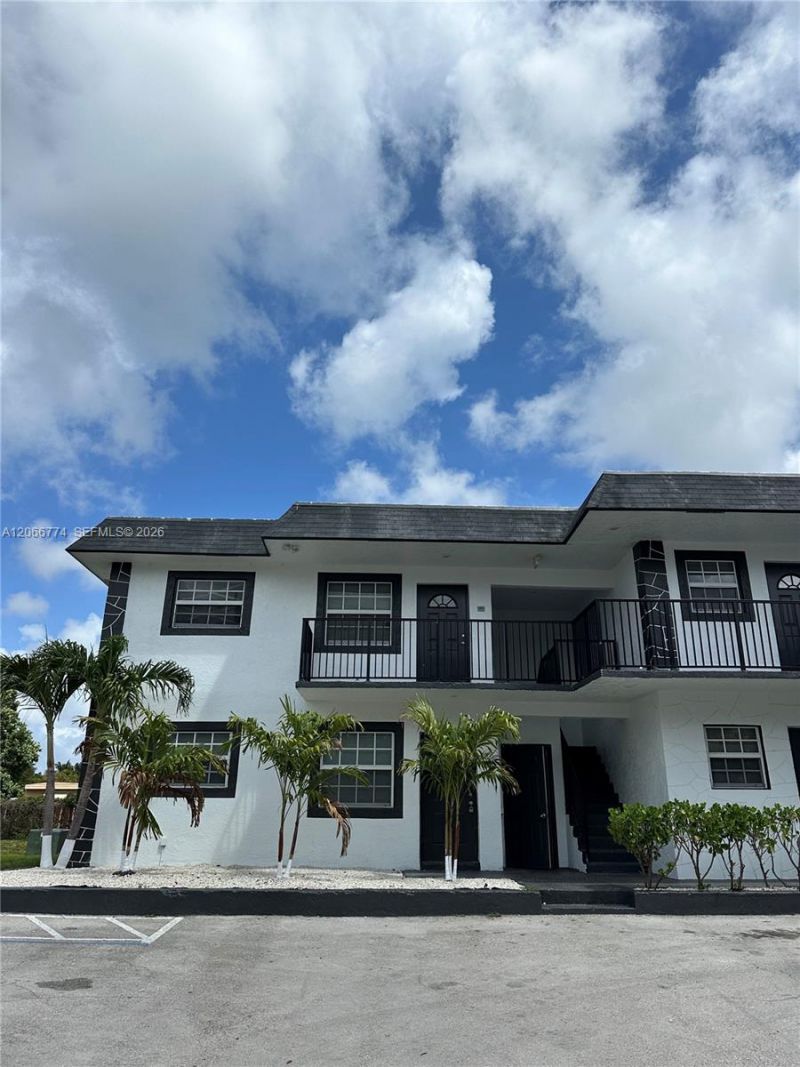 5621 SW 36th Ct, Unit 105, Davie, FL 33314 Photo