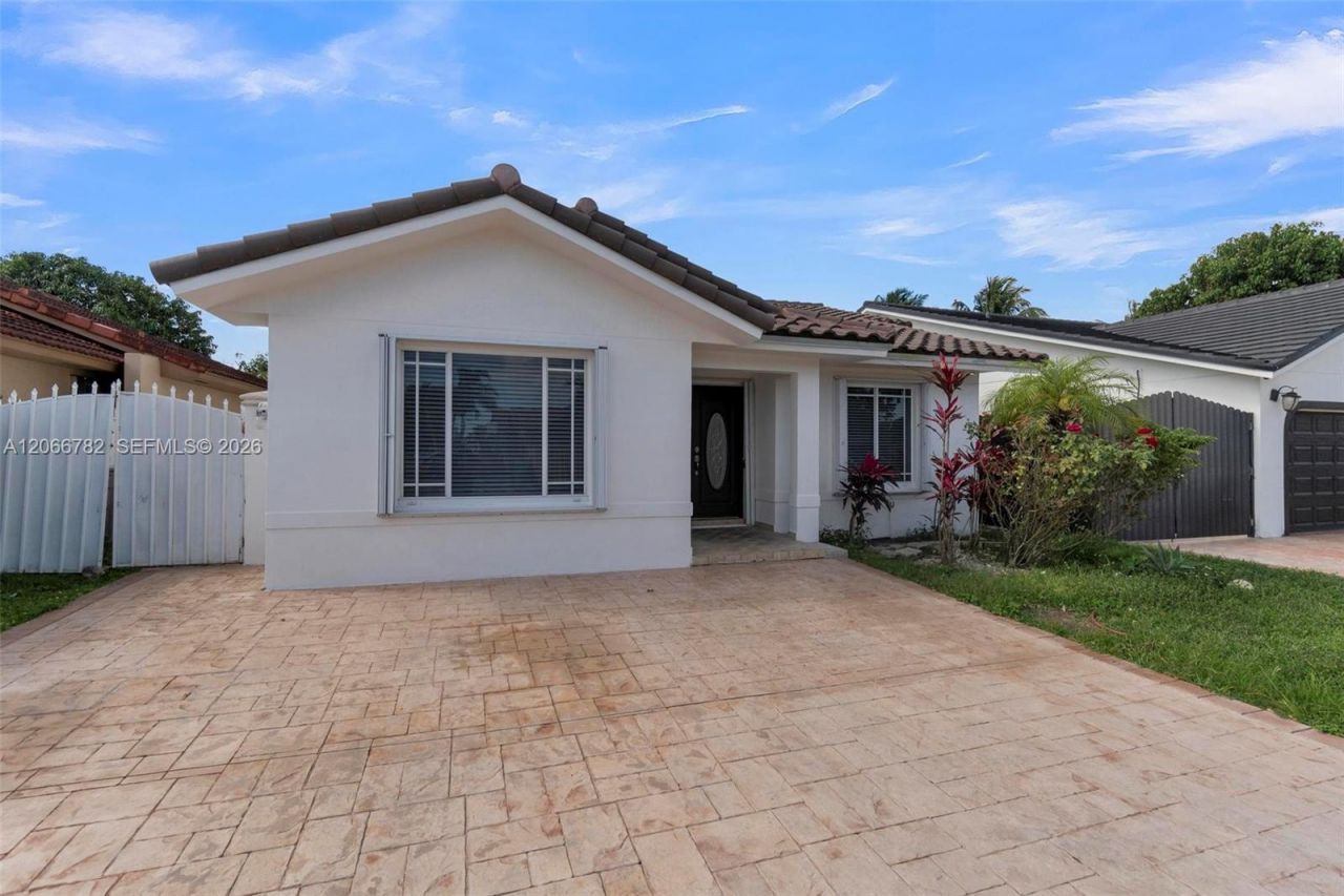 14480 SW 115th Ter , Miami, FL 33186 Photo