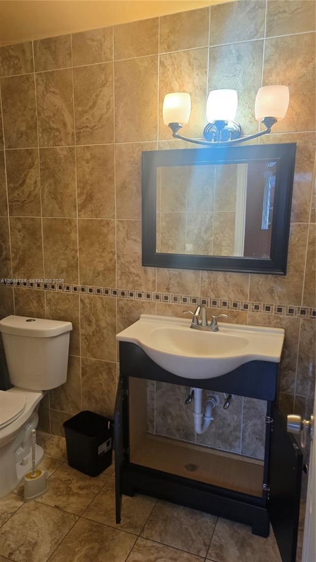 1161 NE 111th St, Unit 1, Miami, FL 33161 Photo