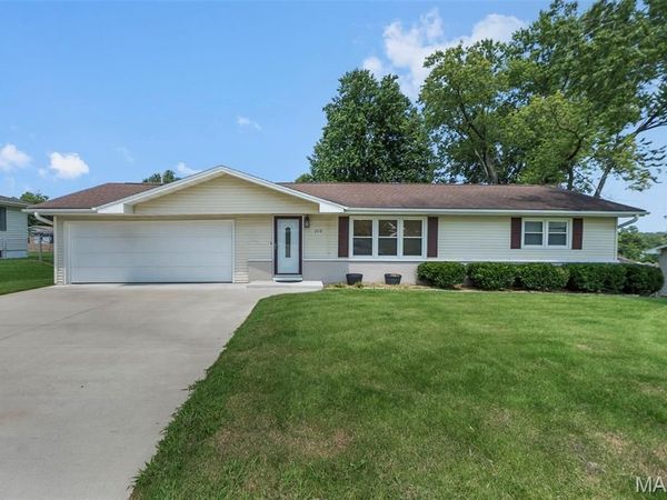 2418 Masters Drive , Cape Girardeau, MO 63701