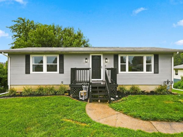 408 S 10th Avenue , New Windsor, IL 61465