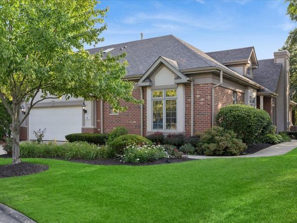 4 Shadow Creek Circle , Palos Heights, IL 60463