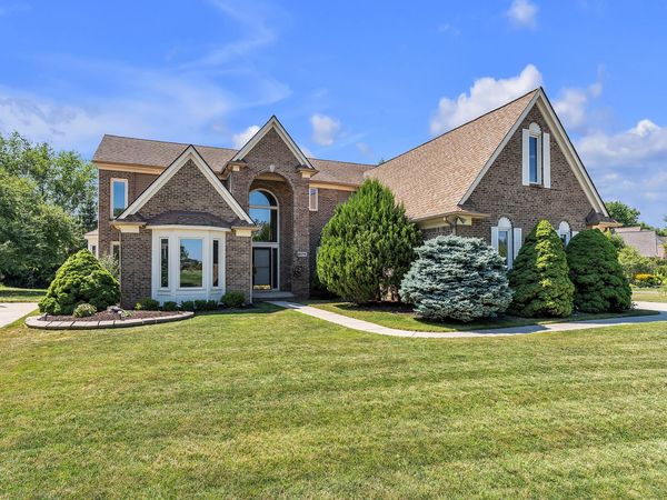 46776 Mornington Road, Canton, MI 48188