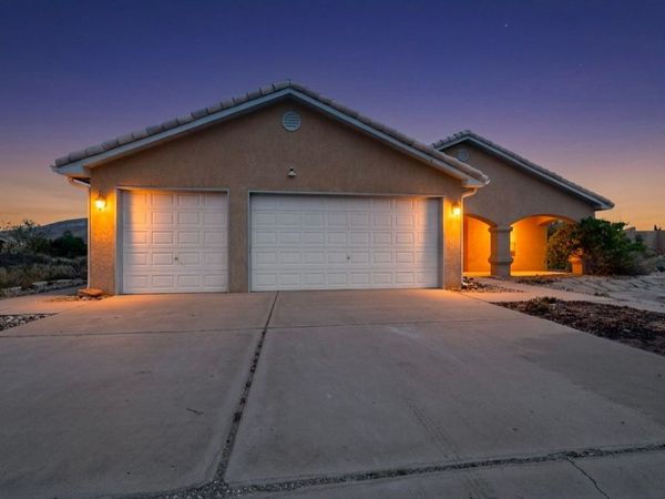 600 Rio Hondo Road NE, Rio Rancho, NM 87144