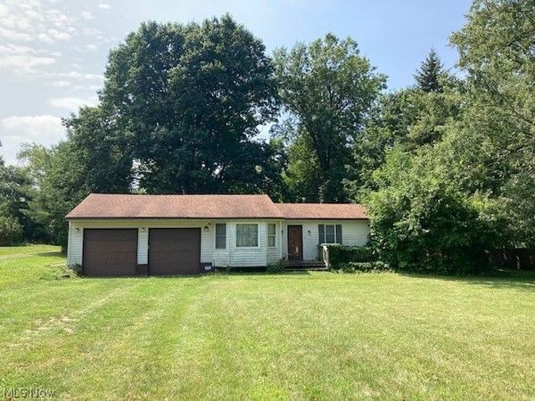 23031 Drake Road , Oakwood Village, OH 44146