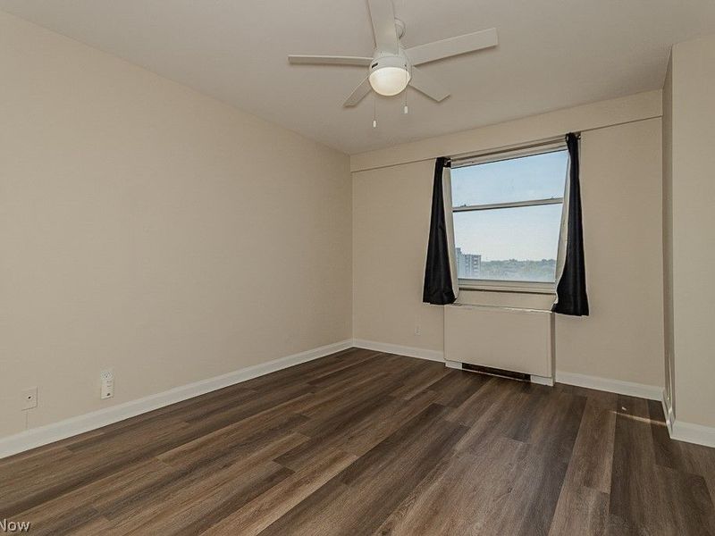 11850 Edgewater Drive, Unit 1002, Lakewood, OH 44107 Photo 15