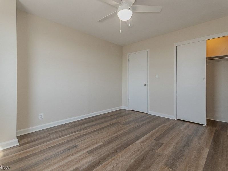 11850 Edgewater Drive, Unit 1002, Lakewood, OH 44107 Photo 17