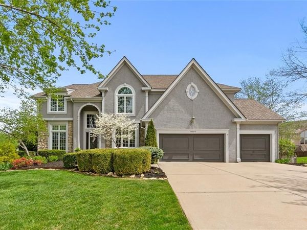 14009 Lucille Street, Overland Park, KS 66221