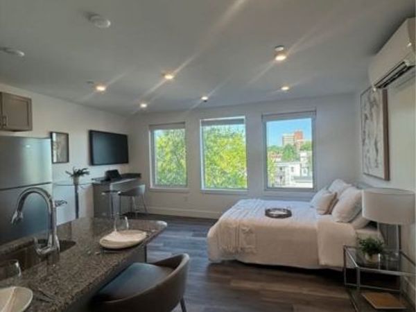 585 Essex Street, Unit 607, Lynn, MA 01901