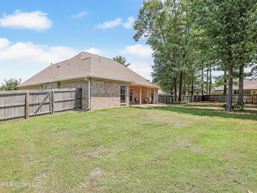 Property Image 40