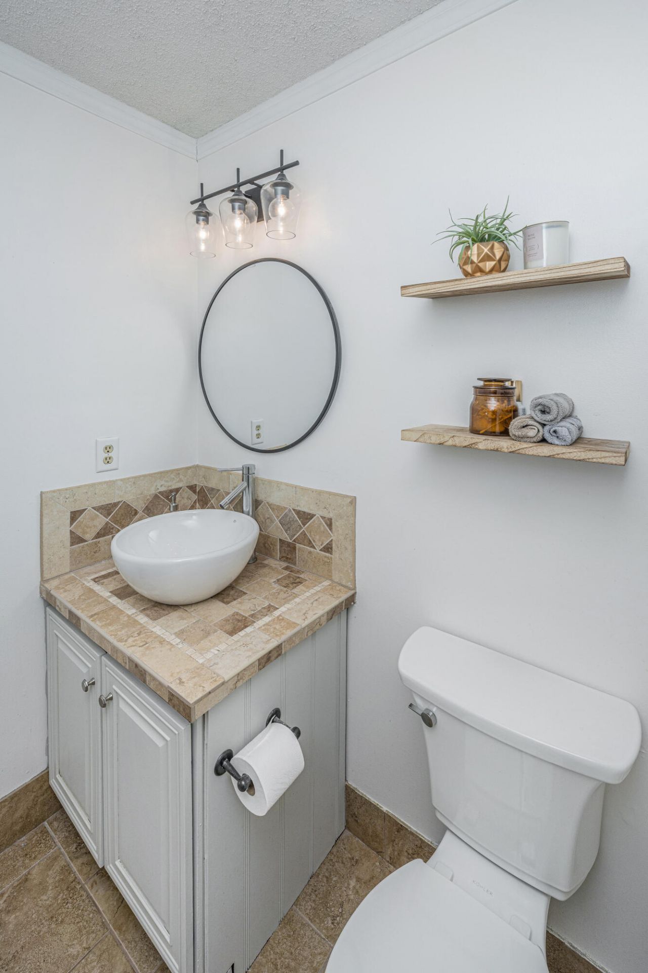1054 Anna Knapp Boulevard Photo 17