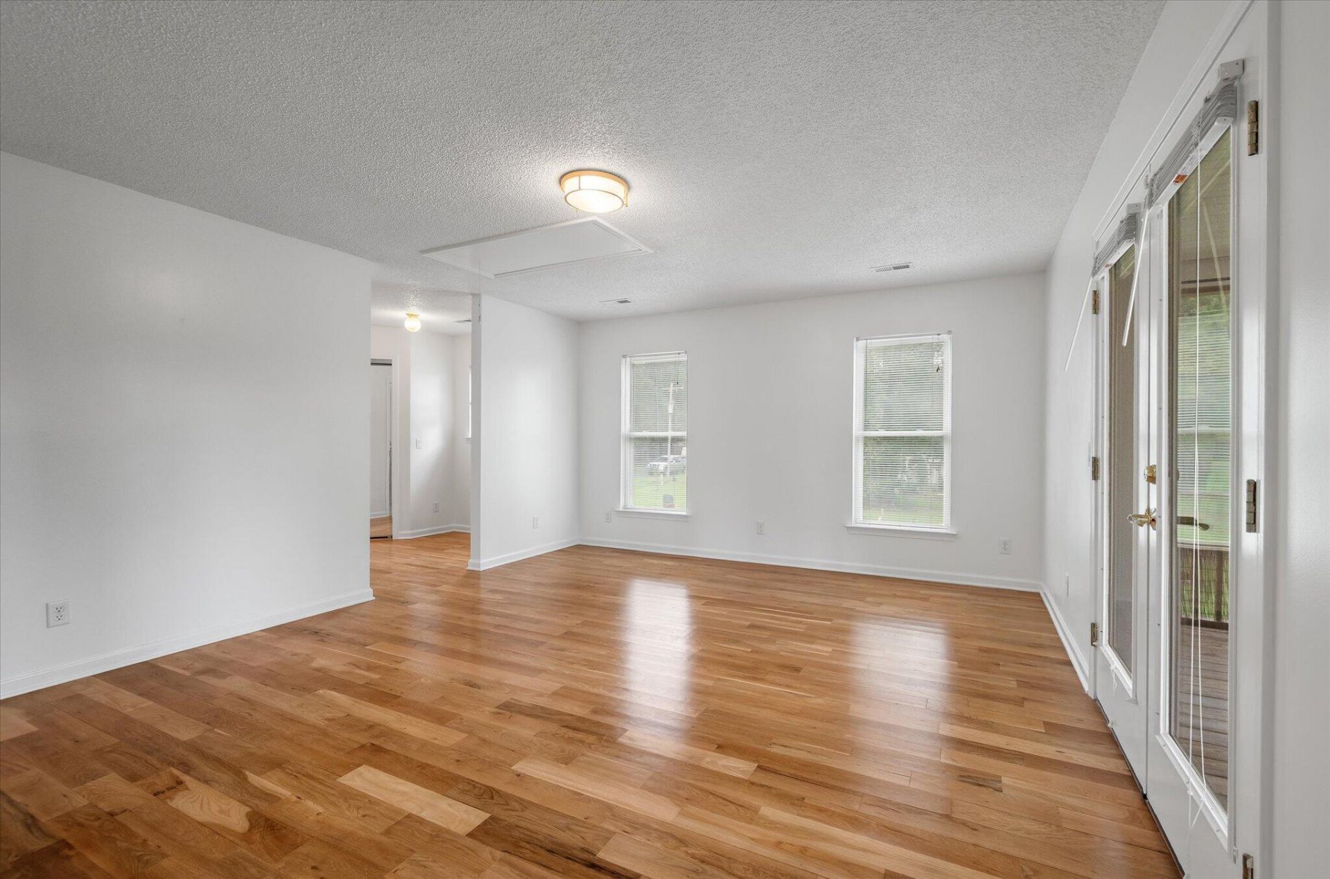 5271 Prices Bridge Lane Photo 25