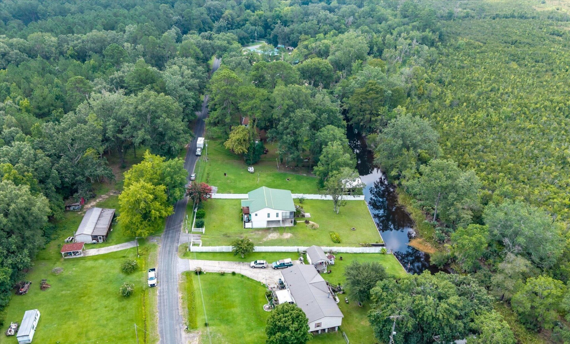 5271 Prices Bridge Lane Photo 51
