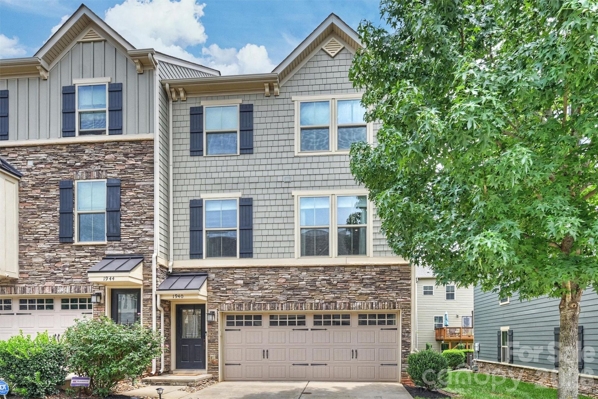 1940 Catkin Lane, Charlotte, NC 28205 Main Photo