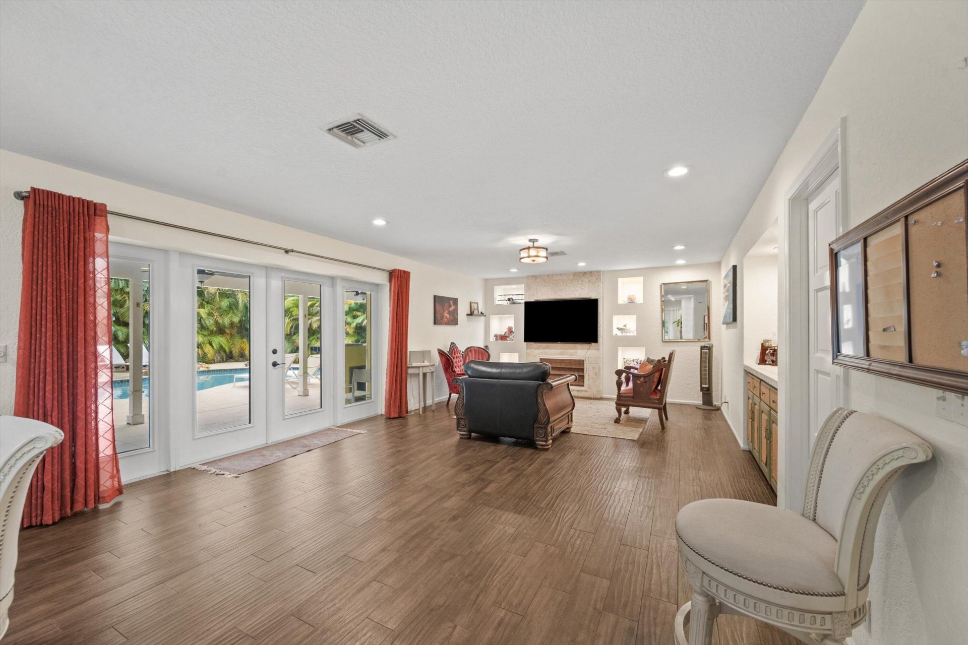 92 Squire Drive, Wellington, FL 33414 Photo