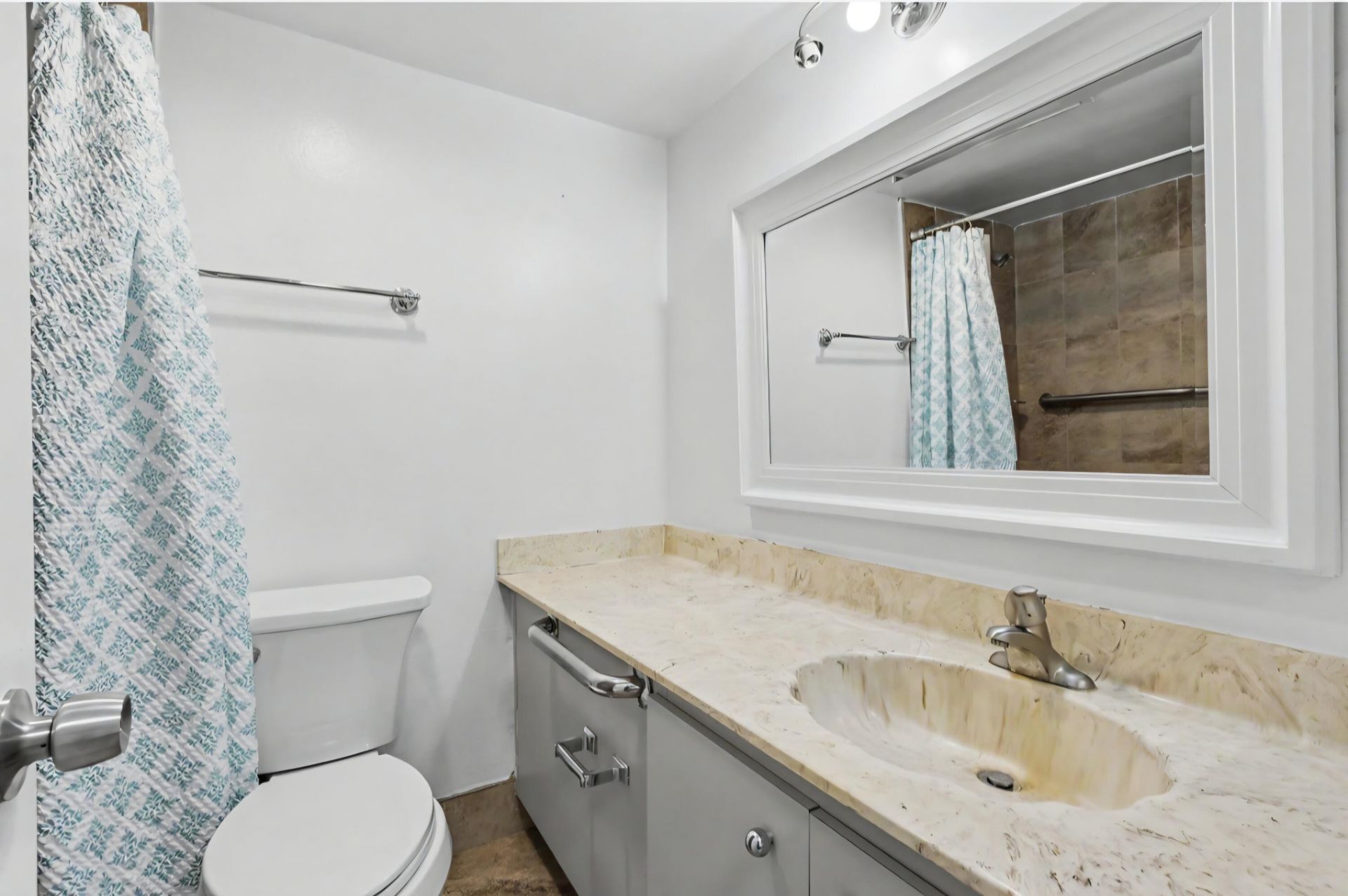2800 N 46th Avenue, Unit A404, Hollywood, FL 33021 Photo