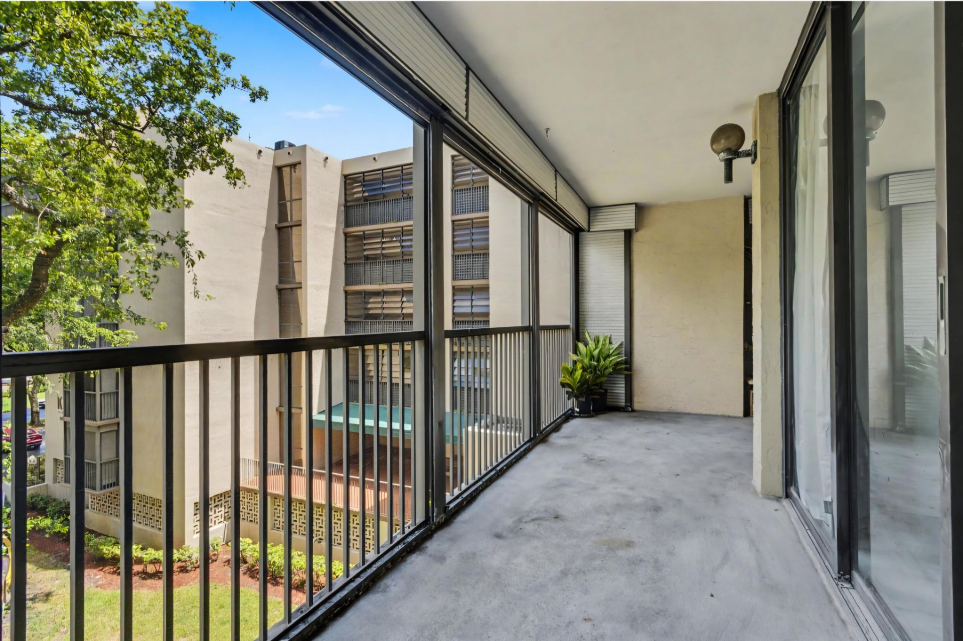 2800 N 46th Avenue, Unit A404, Hollywood, FL 33021 Photo
