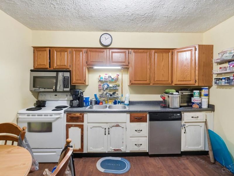 9344 Bruce Drive, Franklin Twp, OH 45005 Photo 14