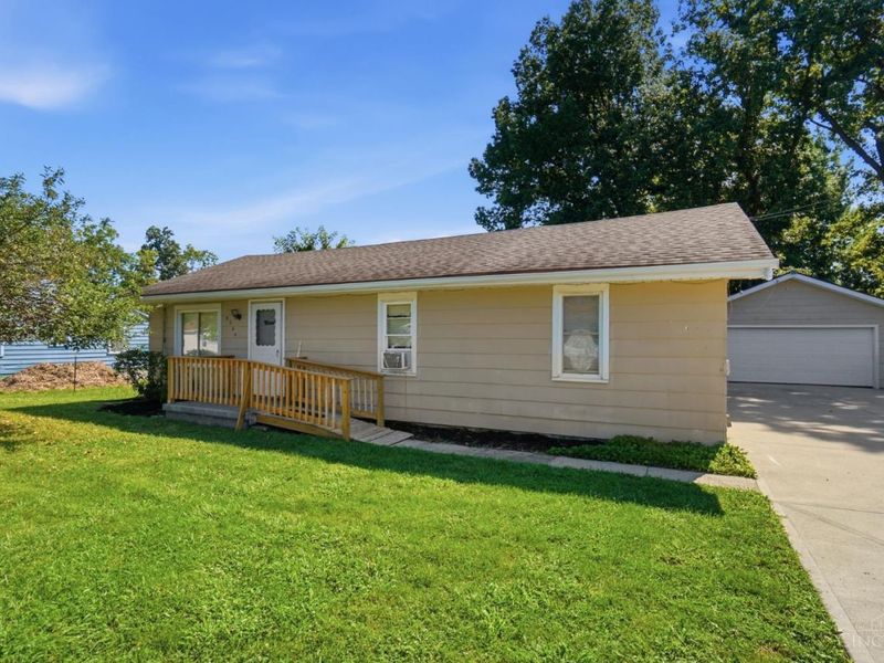 9344 Bruce Drive, Franklin Twp, OH 45005 Photo 2