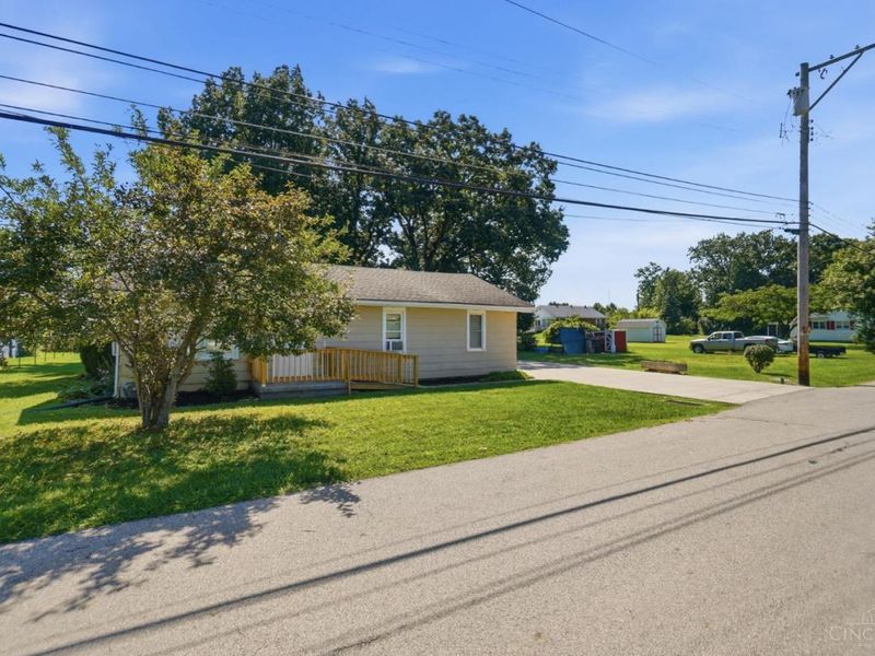 9344 Bruce Drive, Franklin Twp, OH 45005 Photo 4