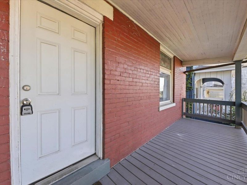 2320 Victor Street, Cincinnati, OH 45219 Photo 3