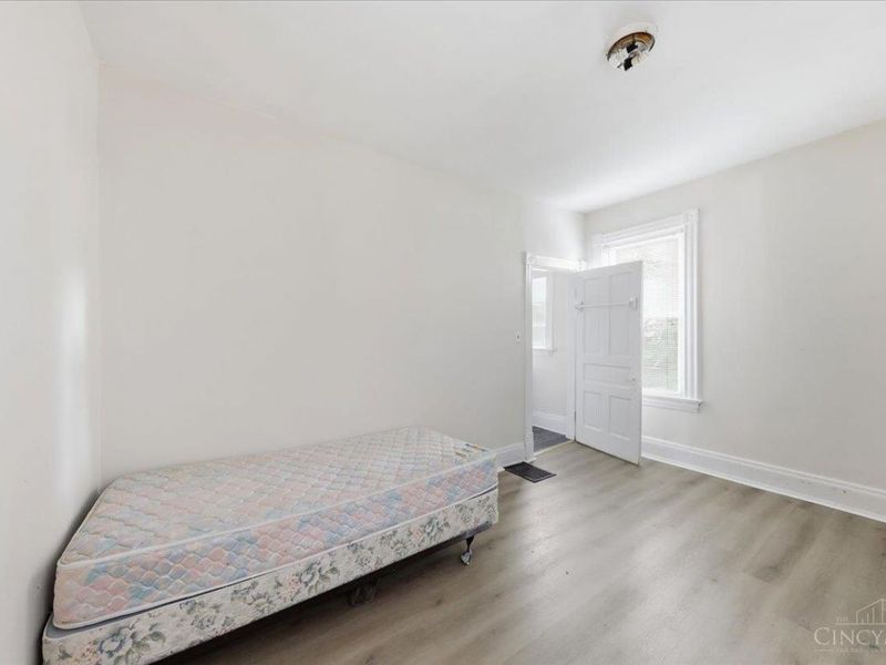 2320 Victor Street, Cincinnati, OH 45219 Photo 8