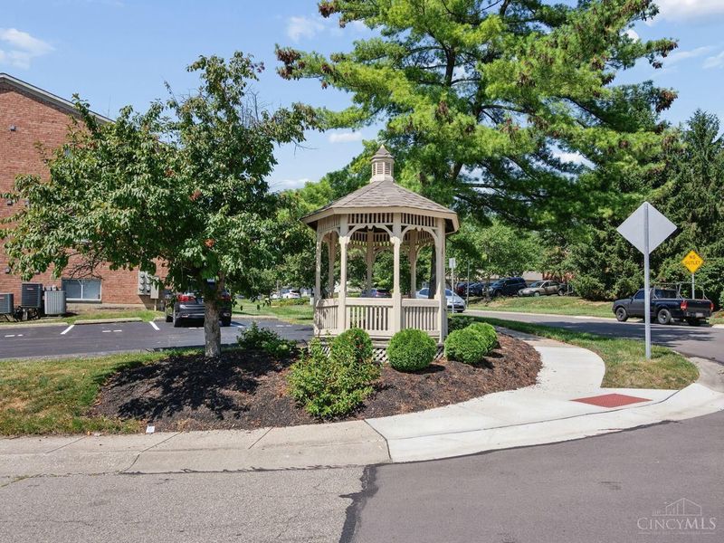 1572 Gelhot Drive, Unit 121, Fairfield, OH 45014 Photo 22