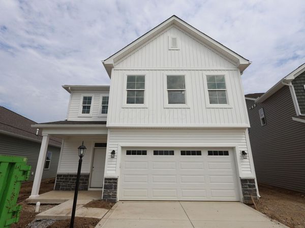 1011 Dawsons Drive, Hebron, OH 43025