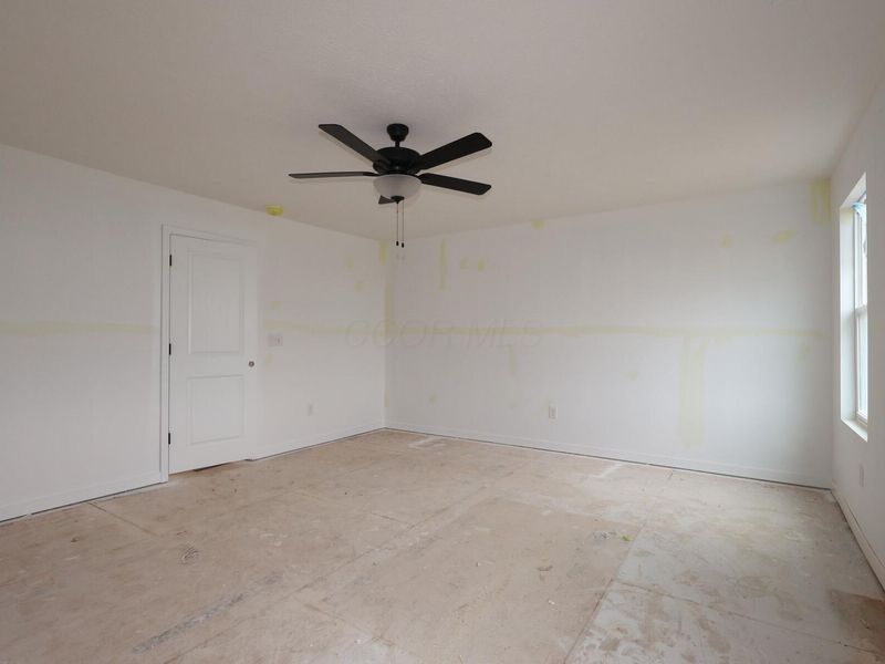 1011 Dawsons Drive, Hebron, OH 43025 Photo 10