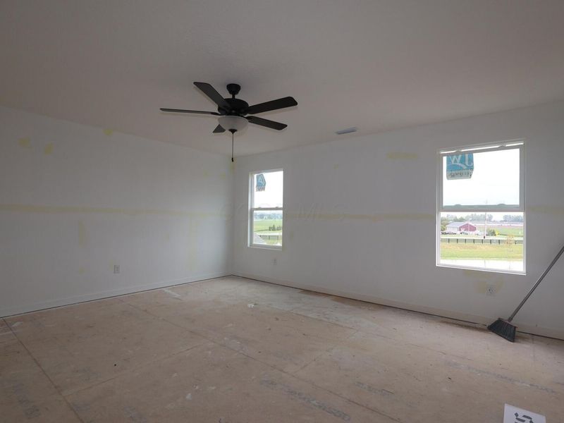 1011 Dawsons Drive, Hebron, OH 43025 Photo 11