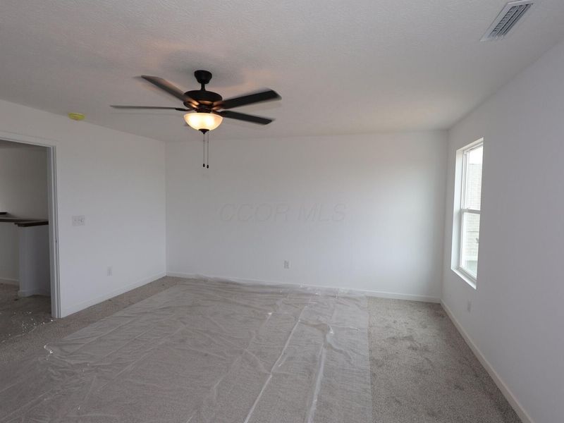 1011 Dawsons Drive, Hebron, OH 43025 Photo 16