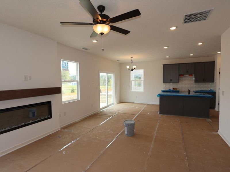 1011 Dawsons Drive, Hebron, OH 43025 Photo 2