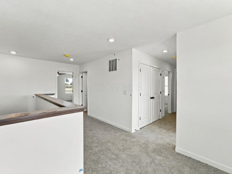 1011 Dawsons Drive, Hebron, OH 43025 Photo 26