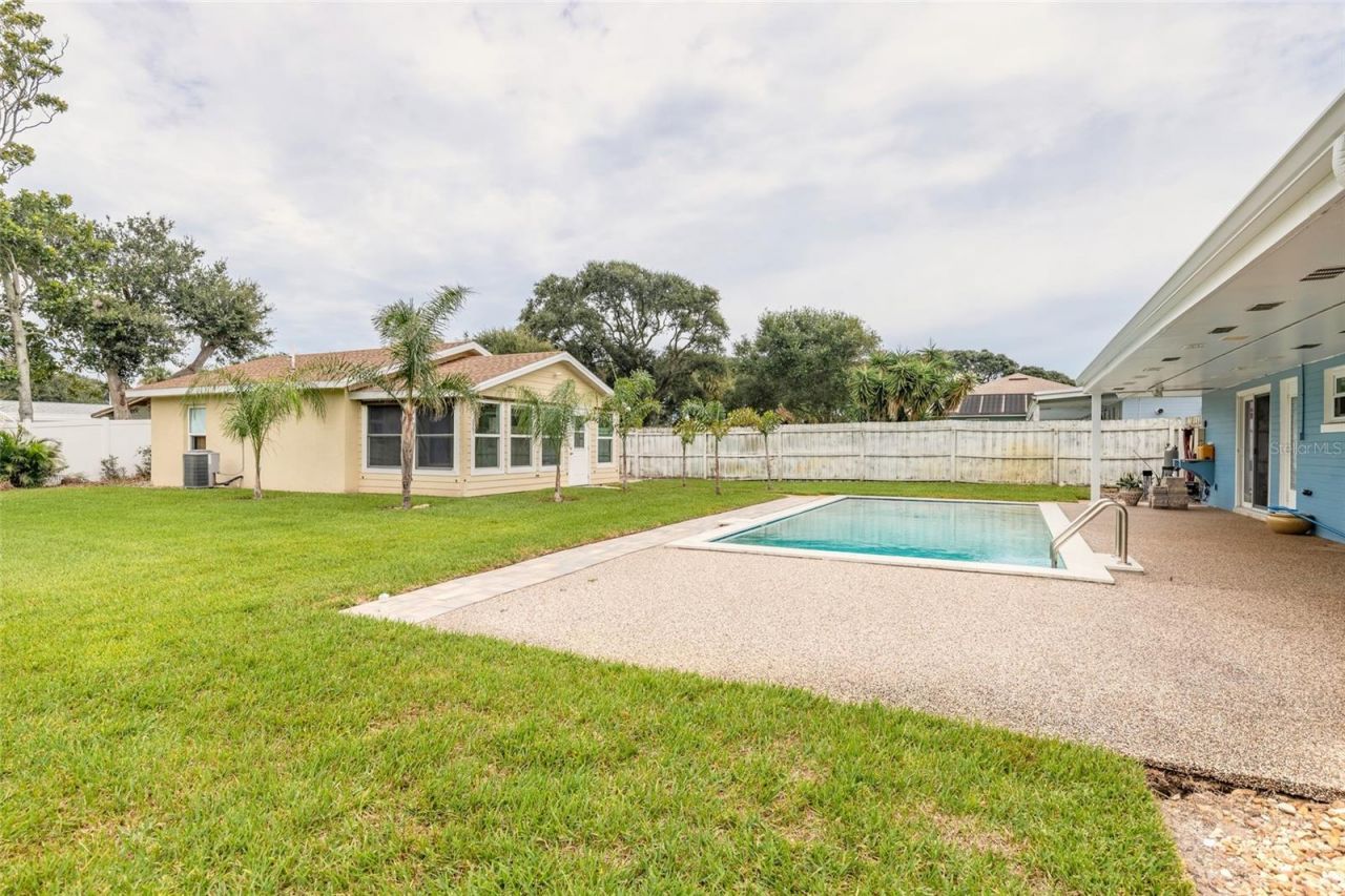 808 E 16th Avenue, New Smyrna Beach, FL 32169 Photo