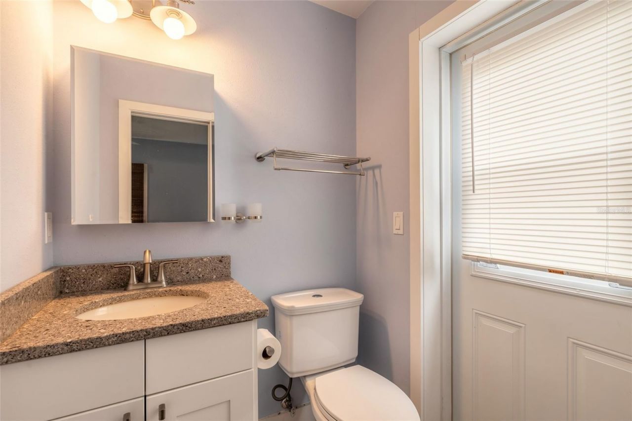 808 E 16th Avenue, New Smyrna Beach, FL 32169 Photo