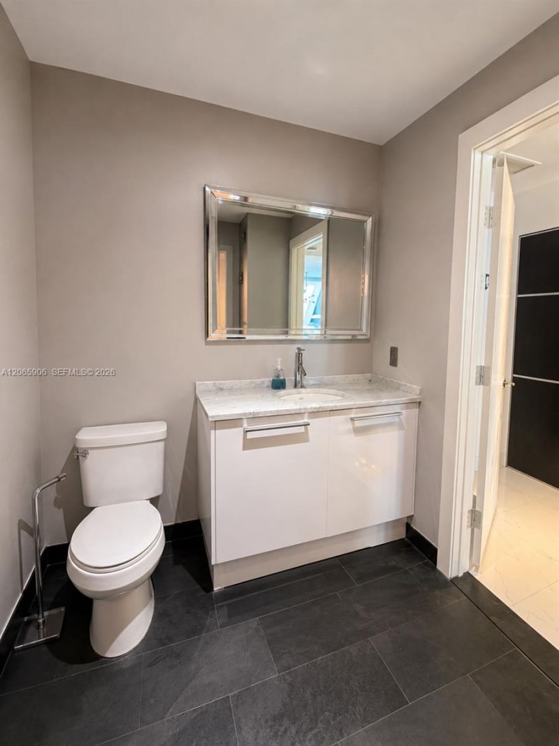 900 Biscayne Blvd , Unit 4410, Miami, FL 33132 Photo