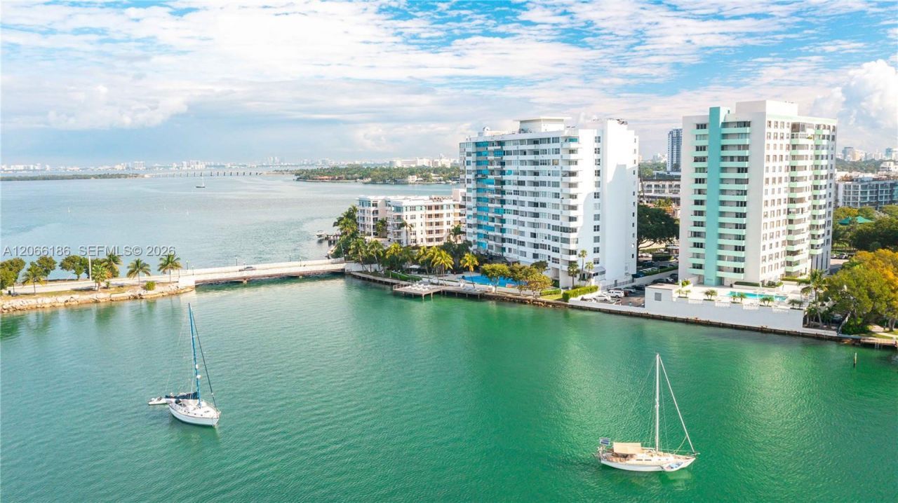 5 Island Avenue , Unit 15A, Miami Beach, FL 33139 Photo